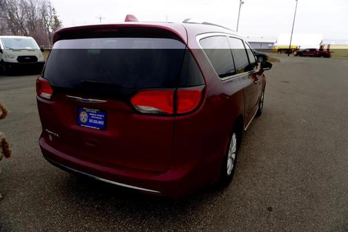 2018 Chrysler Pacifica Touring-L