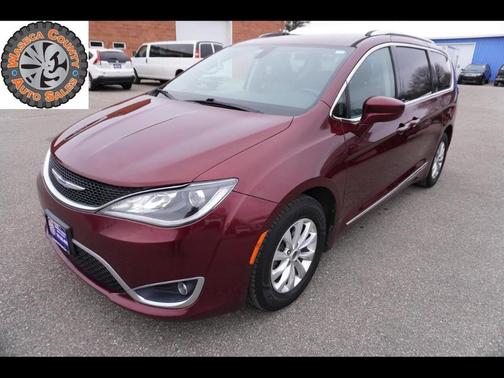 2018 Chrysler Pacifica Touring-L