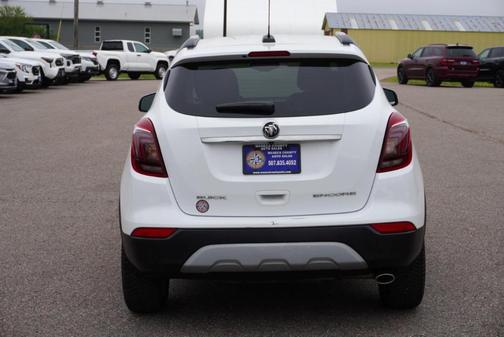 White 2017 Buick Encore Essence