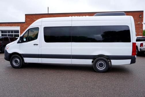 2025 Mercedes-Benz Sprinter 2500 High Roof