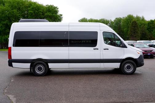 2025 Mercedes-Benz Sprinter 2500 High Roof
