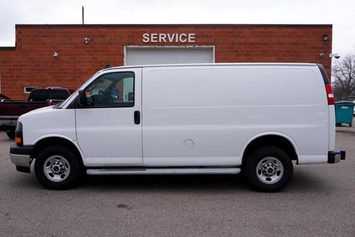 2022 GMC Savana 2500 Work Van