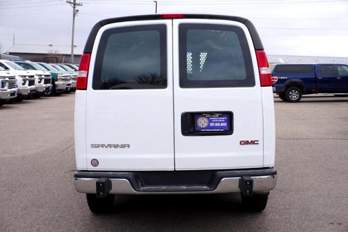 2022 GMC Savana 2500 Work Van