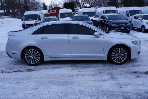 2017 Lincoln MKZ Select