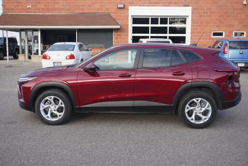 2024 Chevrolet Trax LS
