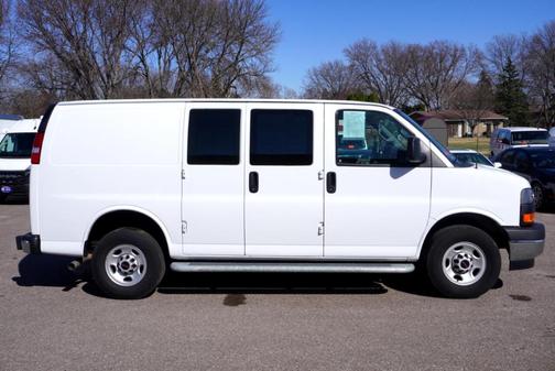 2022 GMC Savana 2500 Work Van