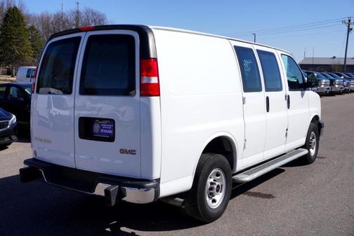 2022 GMC Savana 2500 Work Van