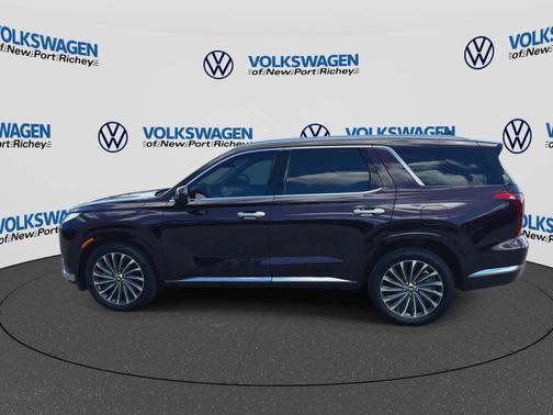 Sierra Burgundy 2023 Hyundai PALISADE Calligraphy