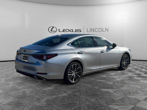 2024 Lexus ES 350 Base