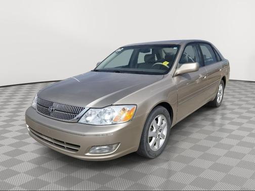Desert Sand 2002 Toyota Avalon XL