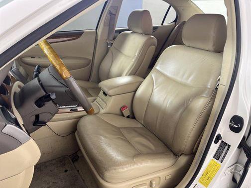 2005 Lexus ES 330 Base