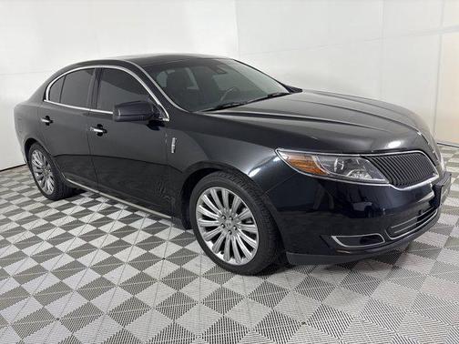 2015 Lincoln MKS Base