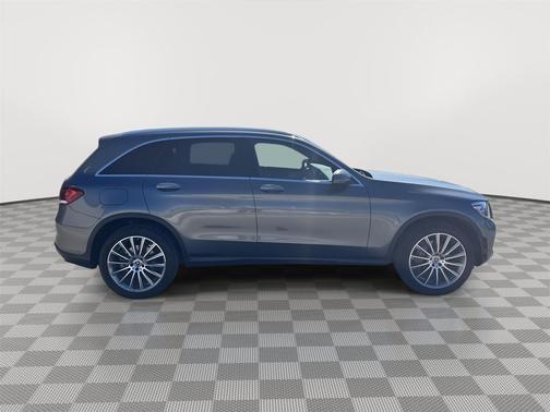 2021 Mercedes-Benz GLC 300 4MATIC