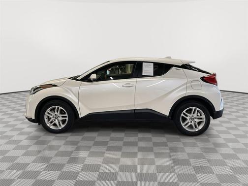 2021 Toyota C-HR LE