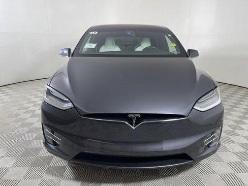2019 Tesla Model X Long Range