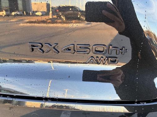 Caviar 2026 Lexus RX 450h+ Base