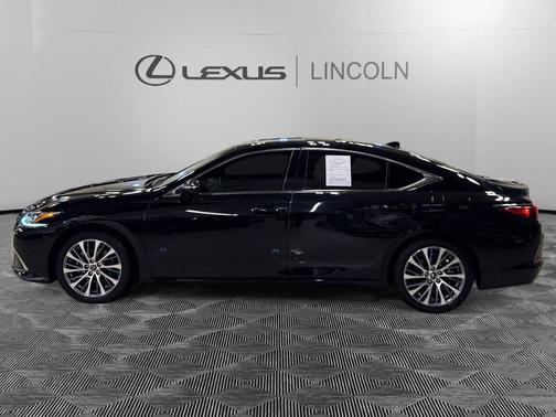 2019 Lexus ES 350 Premium
