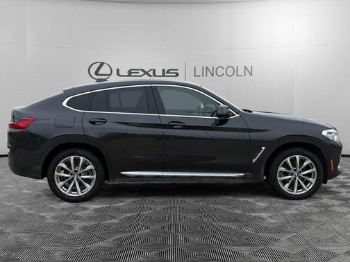 2019 BMW X4 xDrive30i
