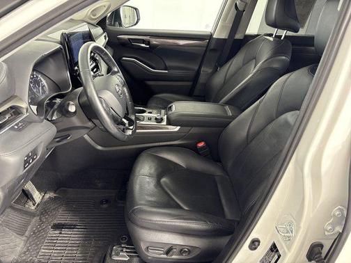 2021 Toyota Highlander Limited
