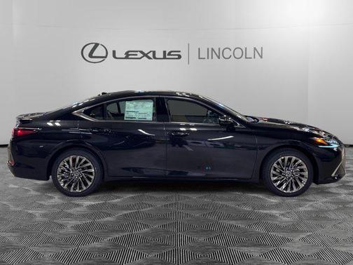 2025 Lexus ES 350 Ultra Luxury