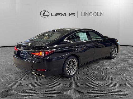 2025 Lexus ES 350 Ultra Luxury