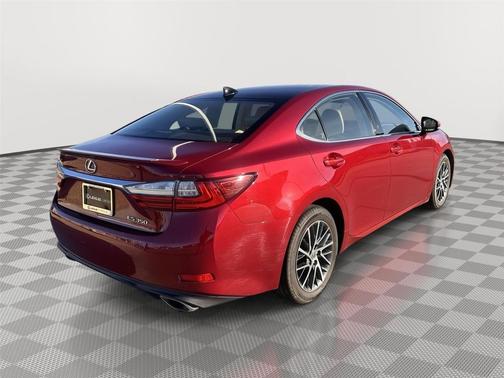 2017 Lexus ES 350 Base