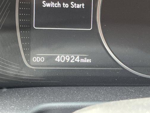 2022 Lexus ES 350 Base
