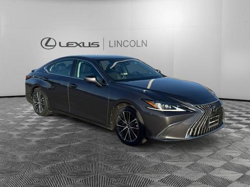 2022 Lexus ES 350 Base
