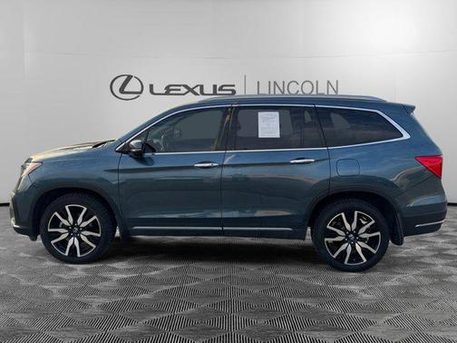 2019 Honda Pilot Touring 8-Passenger