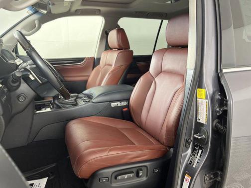 2019 Lexus LX 570 Base