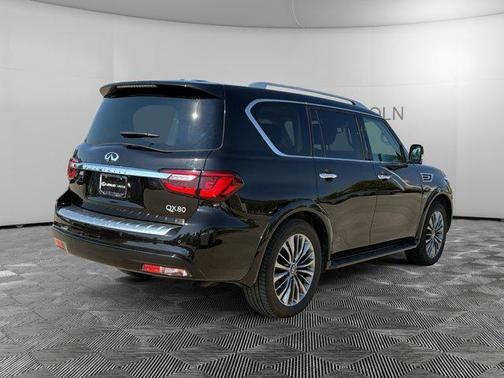 2018 INFINITI QX80 Base