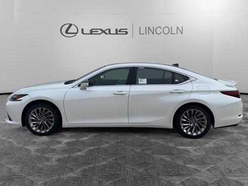 2025 Lexus ES 350 Ultra Luxury
