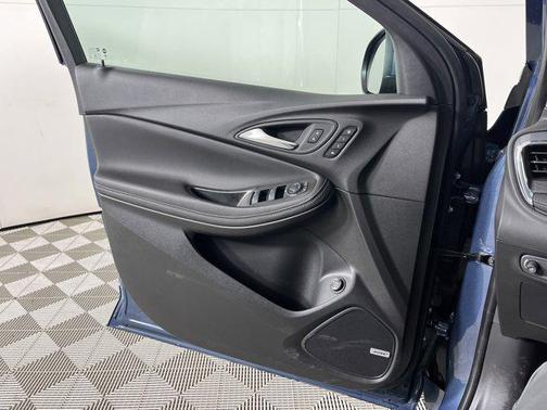 2025 Buick Encore GX Avenir