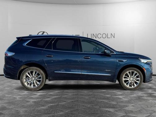 2023 Buick Enclave Avenir AWD