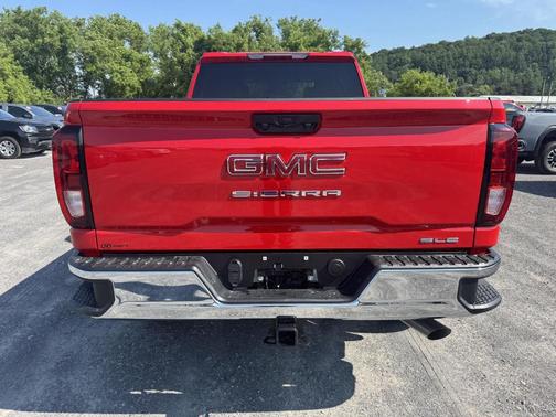 2025 GMC Sierra 2500 SLE