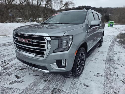 2024 GMC Yukon XL SLT