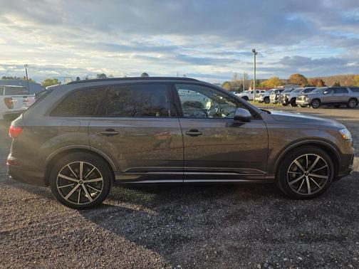 2023 Audi Q7 55 Prestige