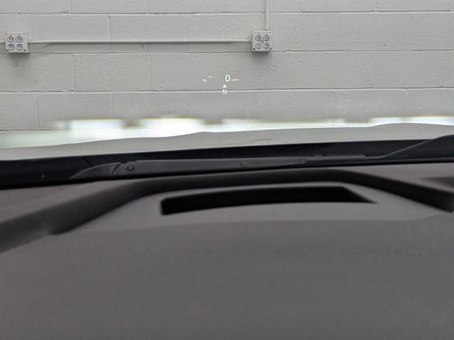 White Frost Tri-Coat 2023 Buick Envision Avenir