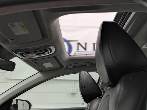 2022 Hyundai ELANTRA Limited