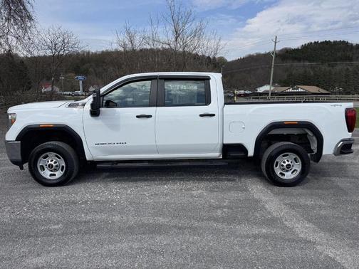 2023 GMC Sierra 2500 Pro