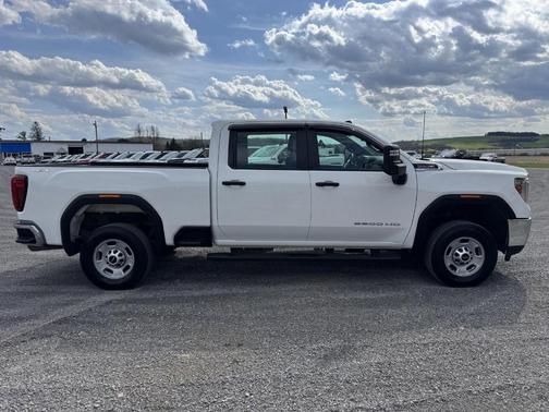 2023 GMC Sierra 2500 Pro