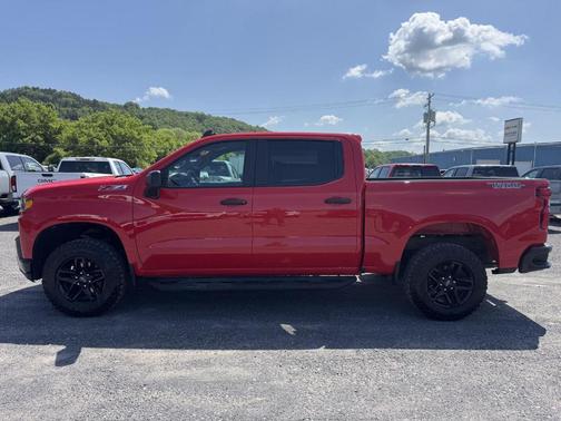 2021 Chevrolet Silverado 1500 Custom Trail Boss