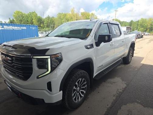 2022 GMC Sierra 1500 AT4