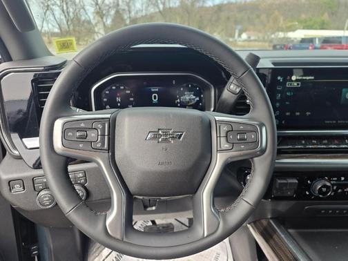 2026 Chevrolet Silverado 3500 LT