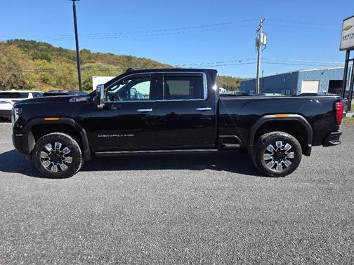 2024 GMC Sierra 3500 Denali