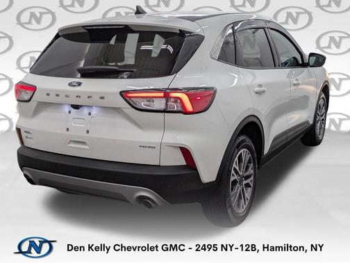 White Metallic 2022 Ford Escape SEL
