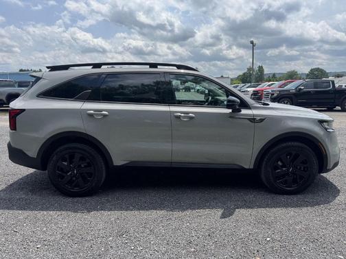 2022 Kia Sorento X-Line S
