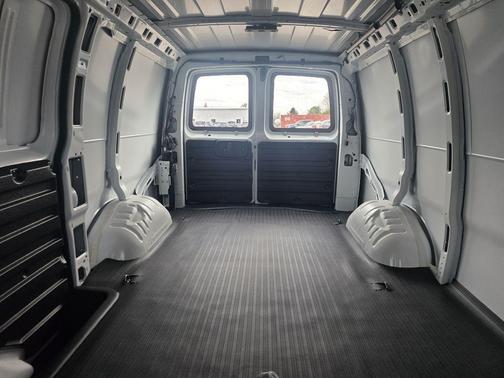 2019 Chevrolet Express 2500 Work Van