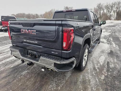 2022 GMC Sierra 1500 Limited SLT