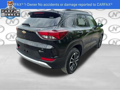 Mosaic Black Metallic 2025 Chevrolet Trailblazer LT